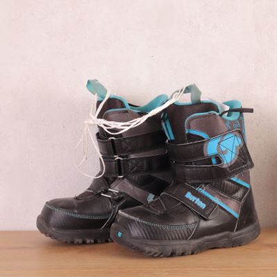 Burton Grom